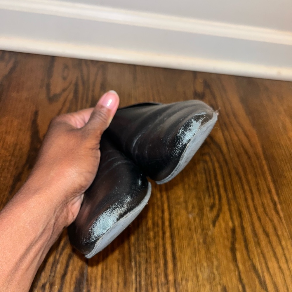 Black Women's Black Leather Loafers - Picture 5 of 5